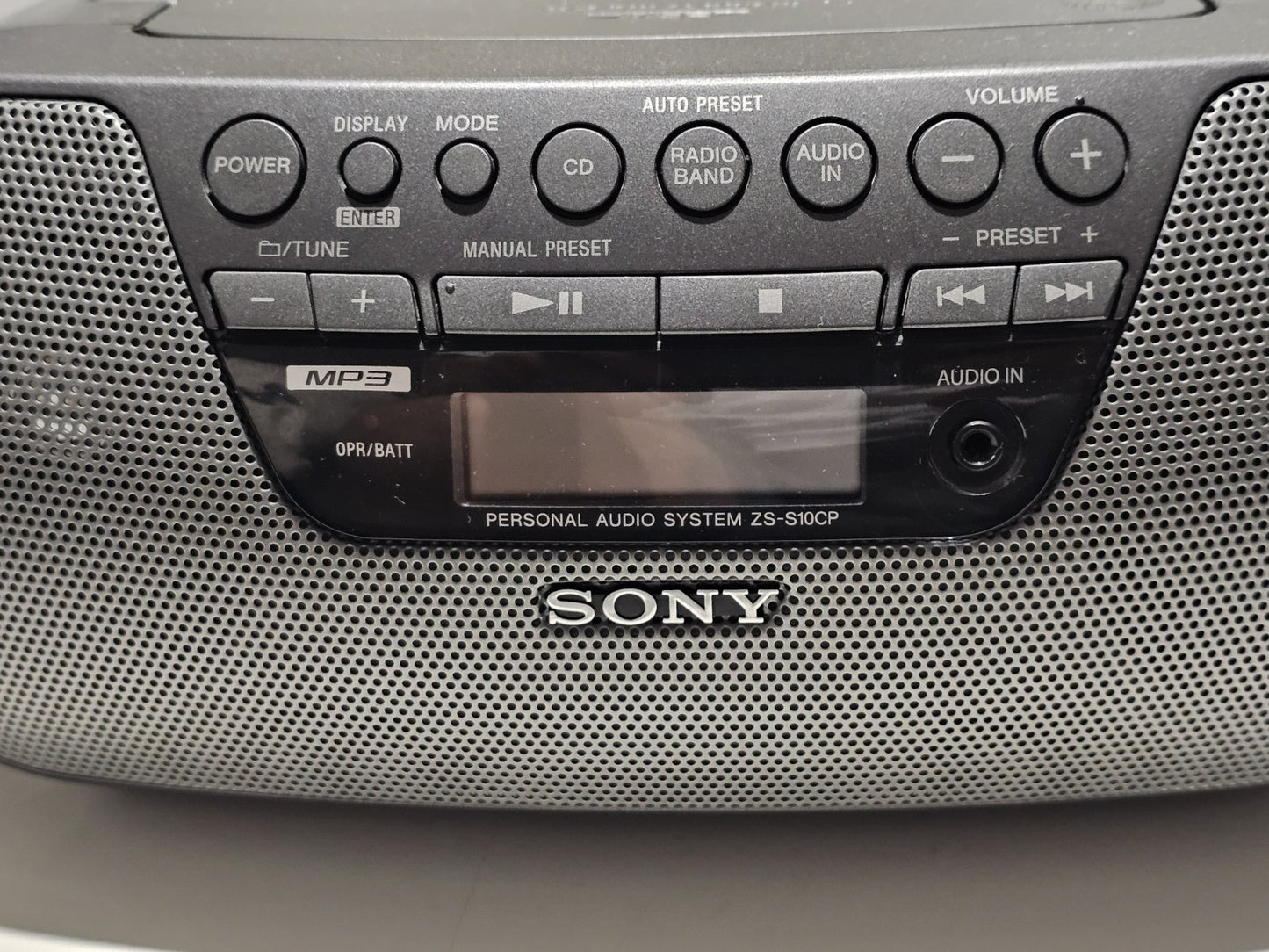 cap/hat front (Image 8) — Preowned