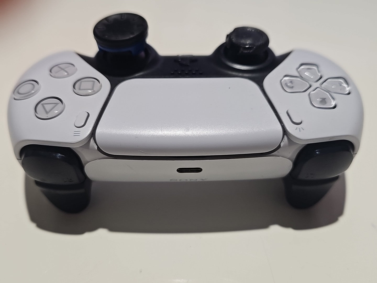 controller front (Image 6) — Untested