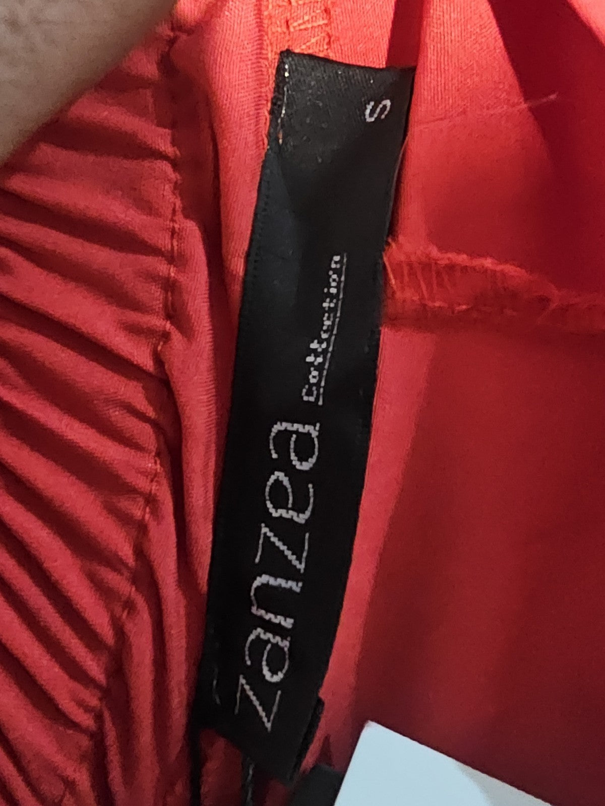 cap/hat front (Image 7) — Preowned