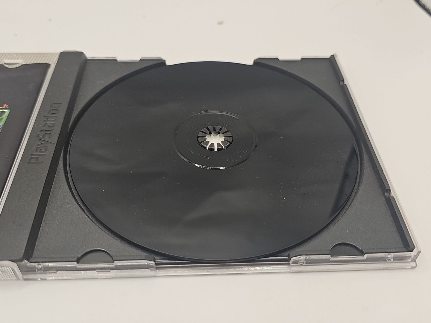 product photo (Image 4) — Preowned