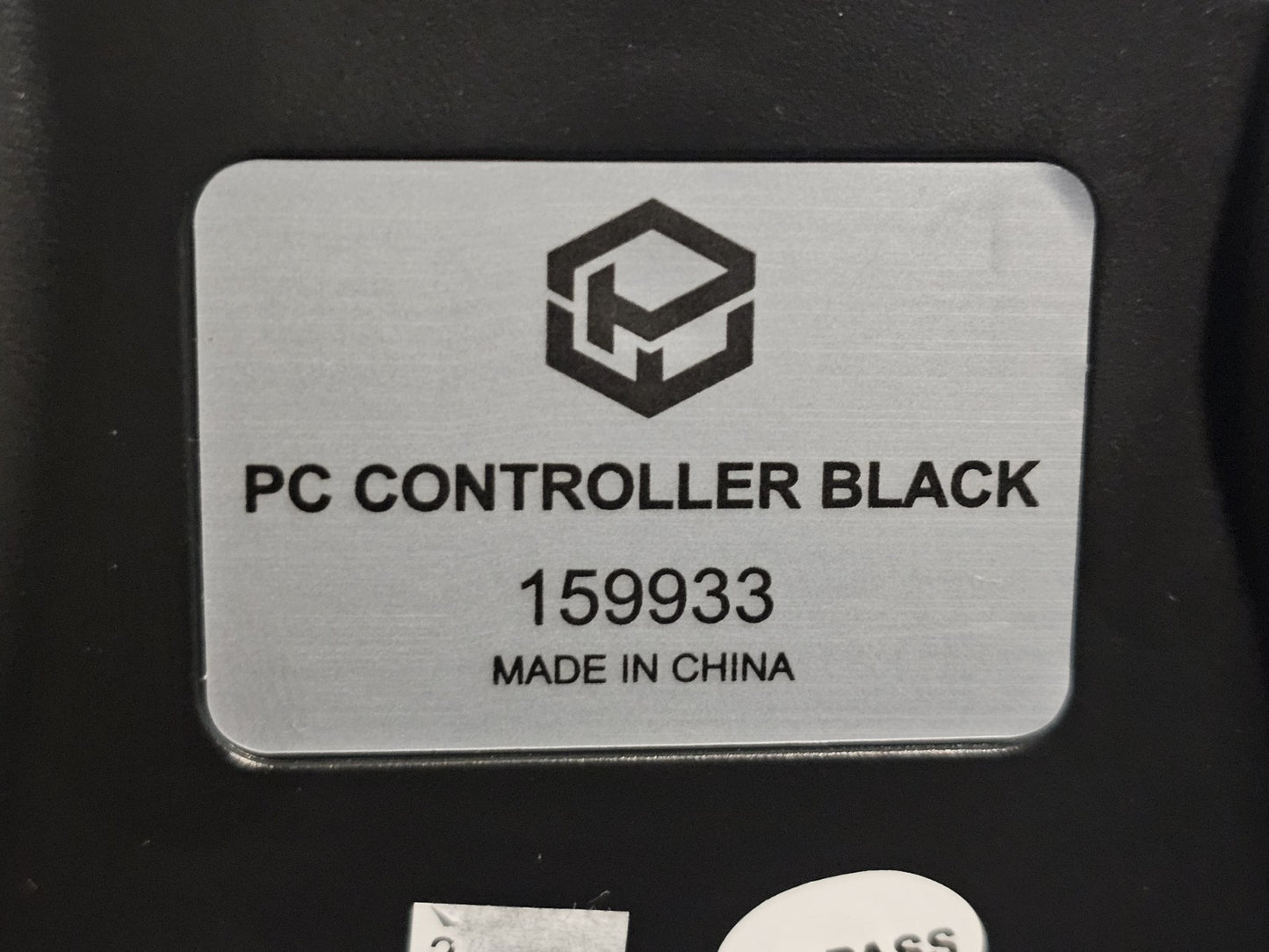 controller front (Image 9) — Preowned