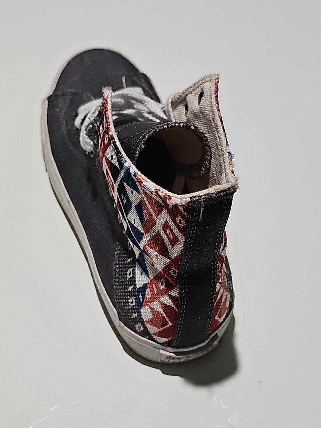 cap/hat front (Image 3) — Preowned