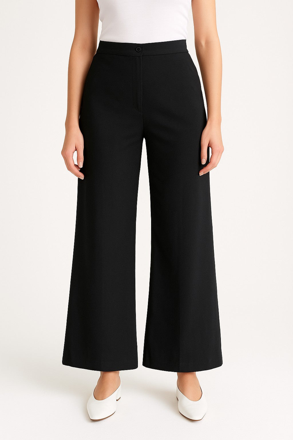 Meshki Pants Womens Size M Black Midrise Straight Leg Polyester Spandex Mix product photo (Image 1) — Second-Hand