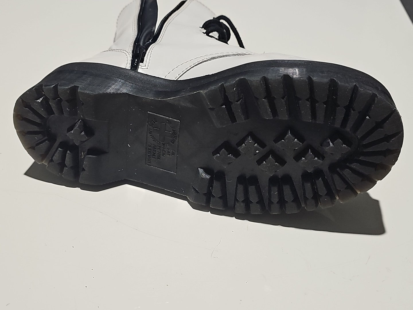 boot profile (Image 6) — Preowned