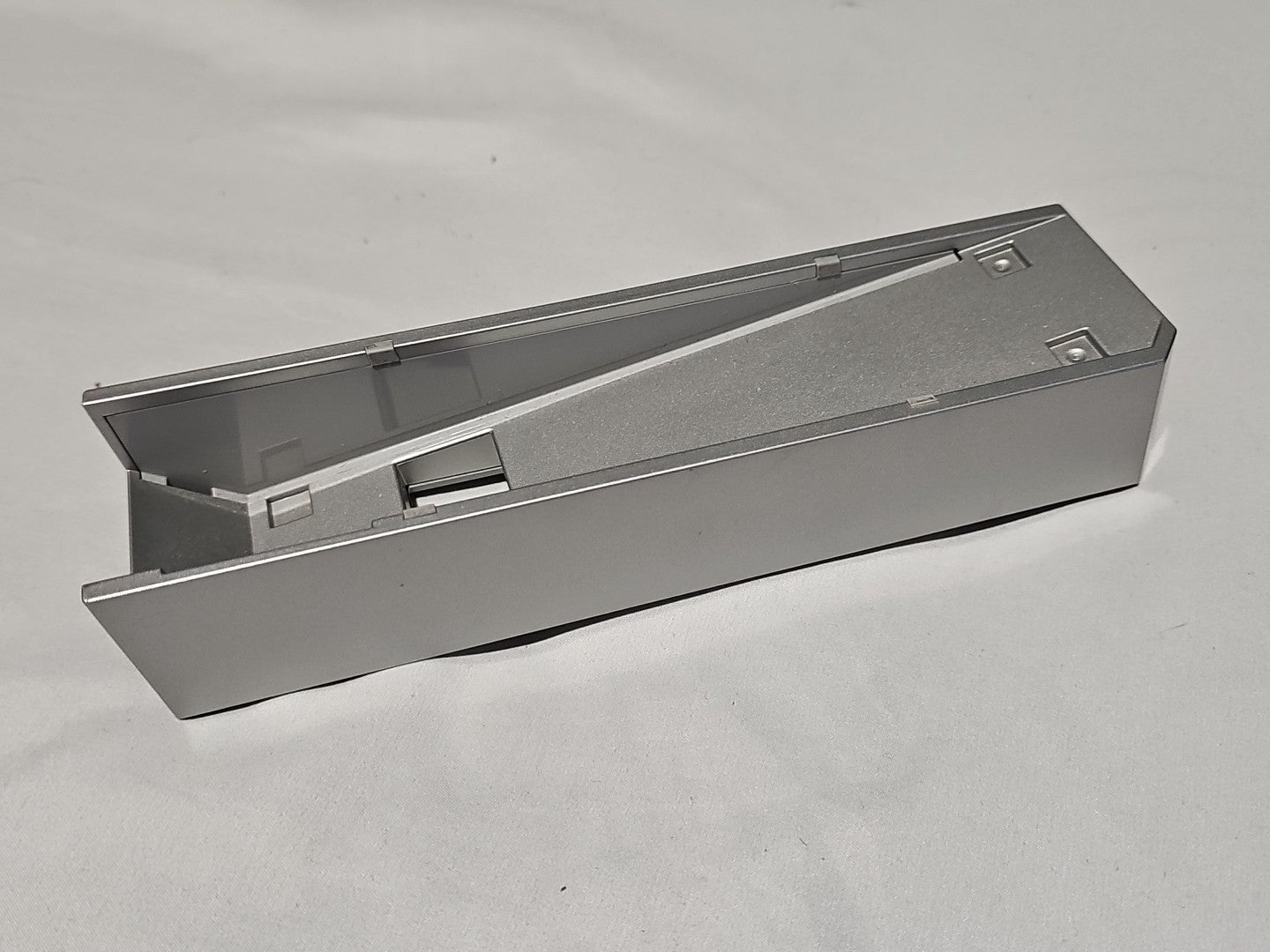 cover photo (Image 2) — Preowned