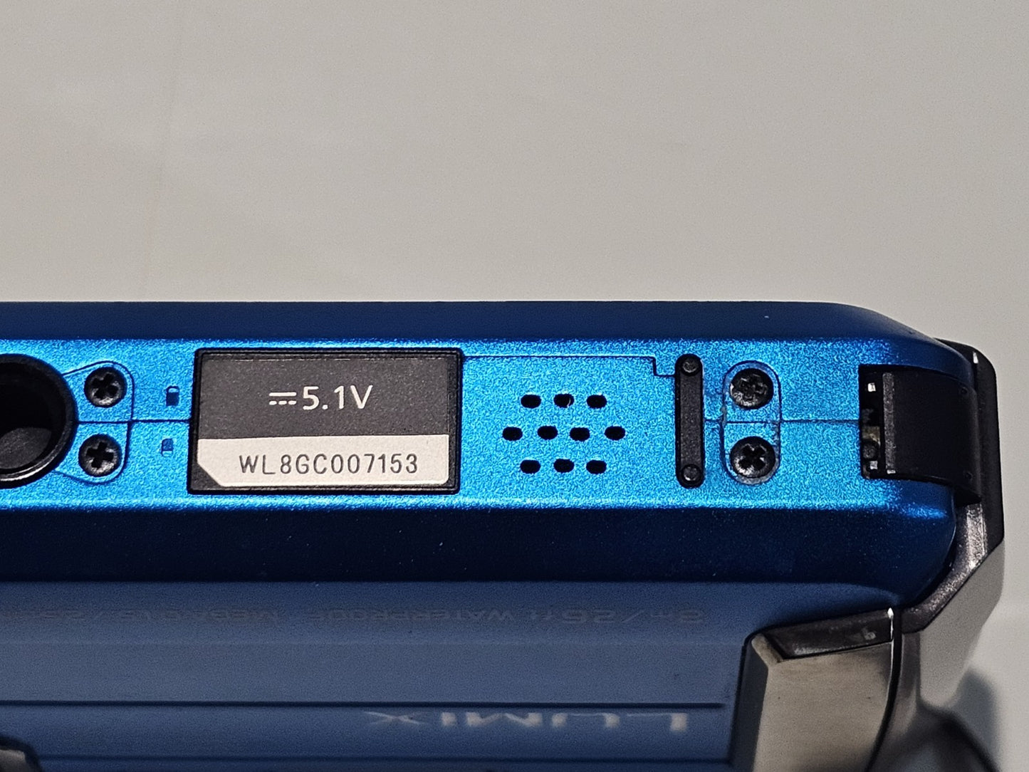 device front (Image 5) — Preowned