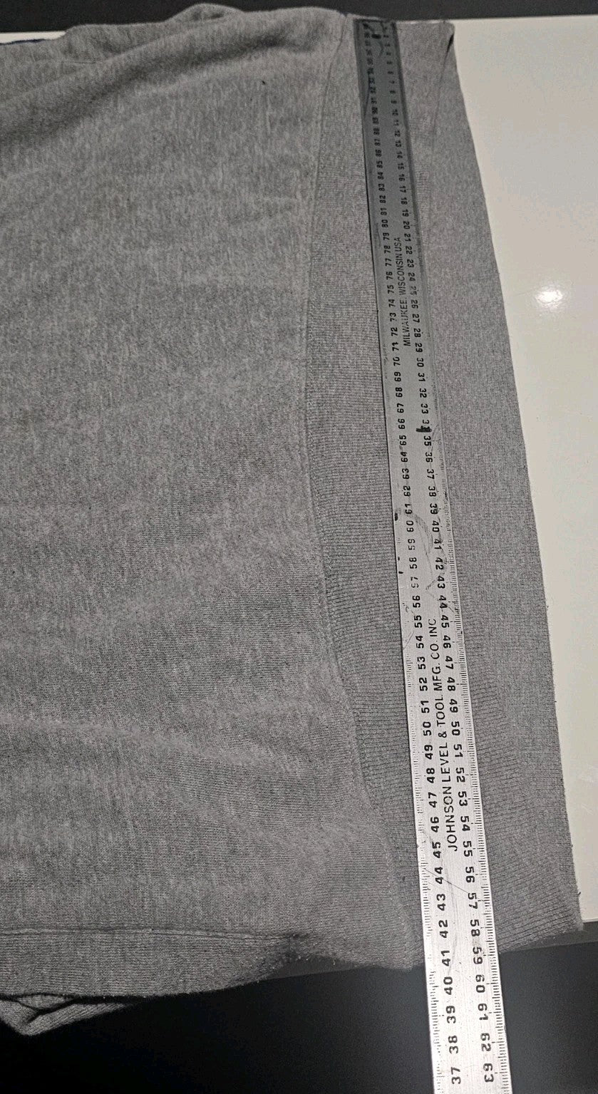 garment front (Image 4) — Preowned