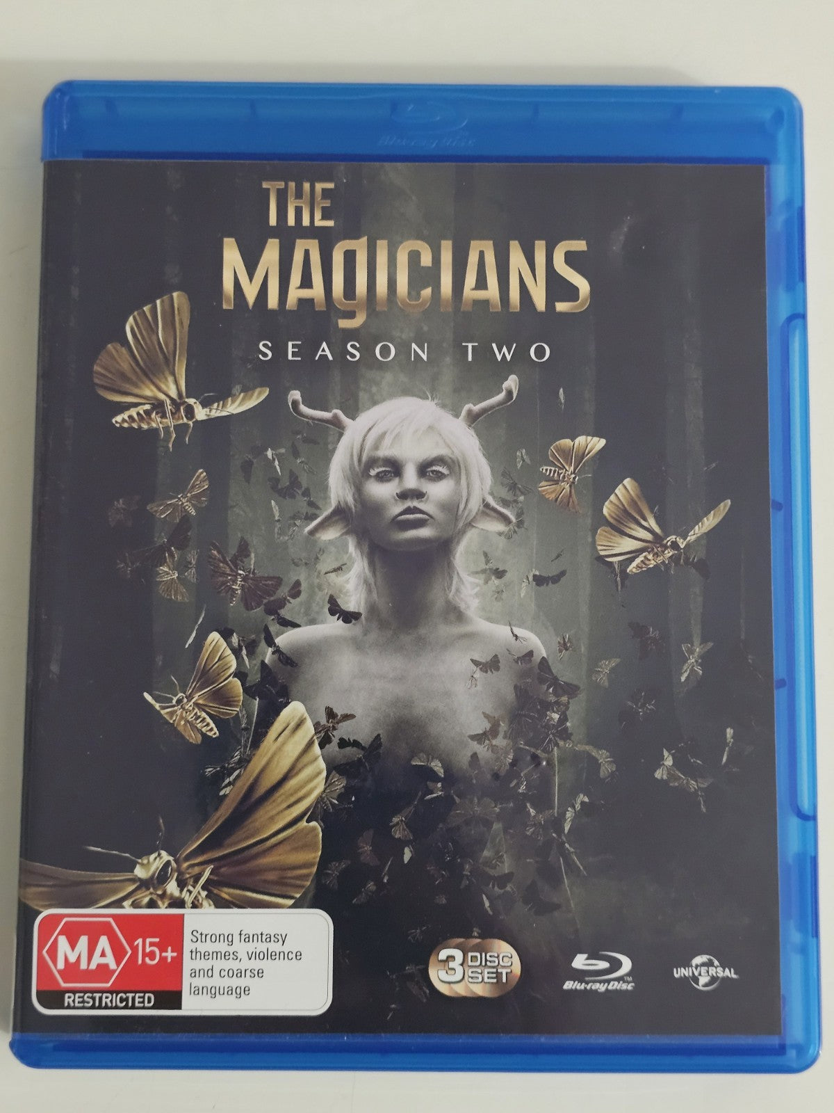 The Magicians - Season Two Region 4 Dvd Dvd case (Image 1) — Second-Hand