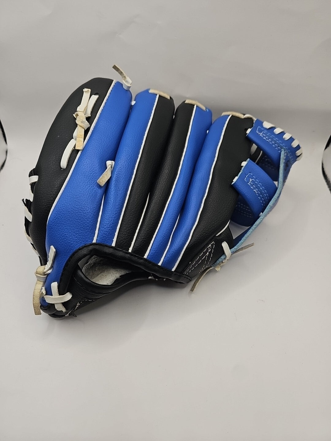 product photo (Image 2) — Preowned