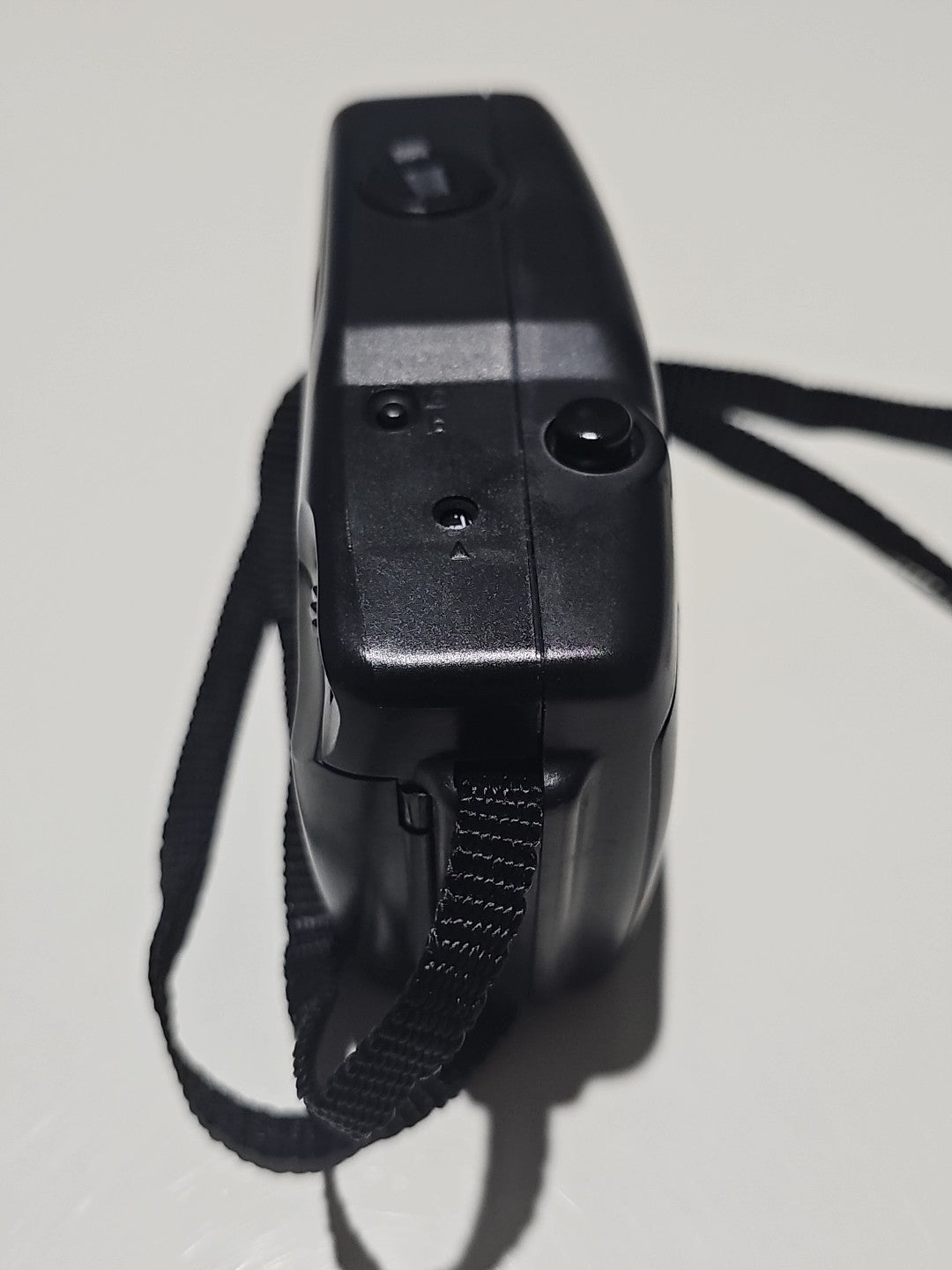 device front (Image 5) — Preowned