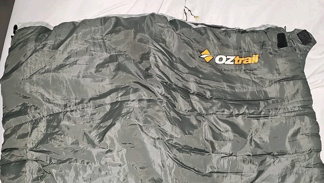 cap/hat front (Image 2) — Preowned