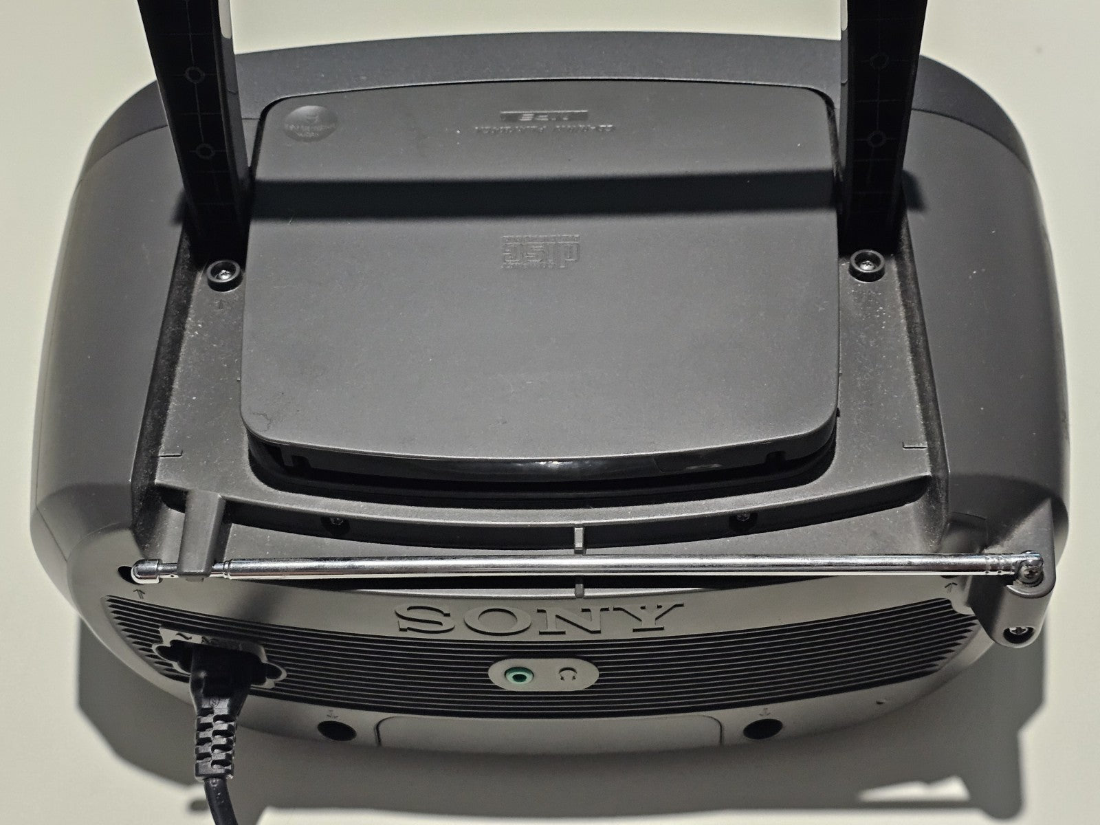 cap/hat front (Image 3) — Preowned