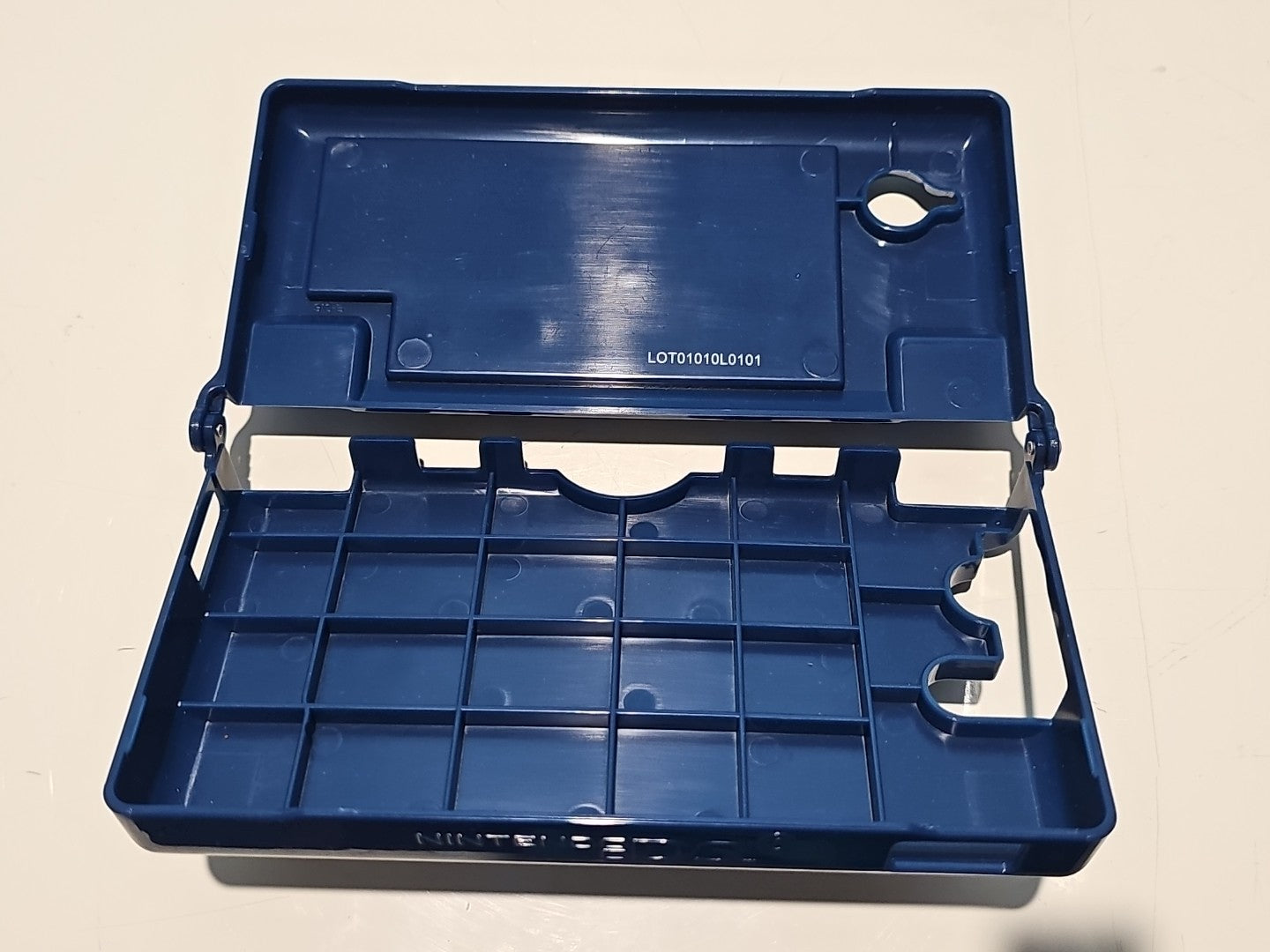 cover photo (Image 4) — Preowned