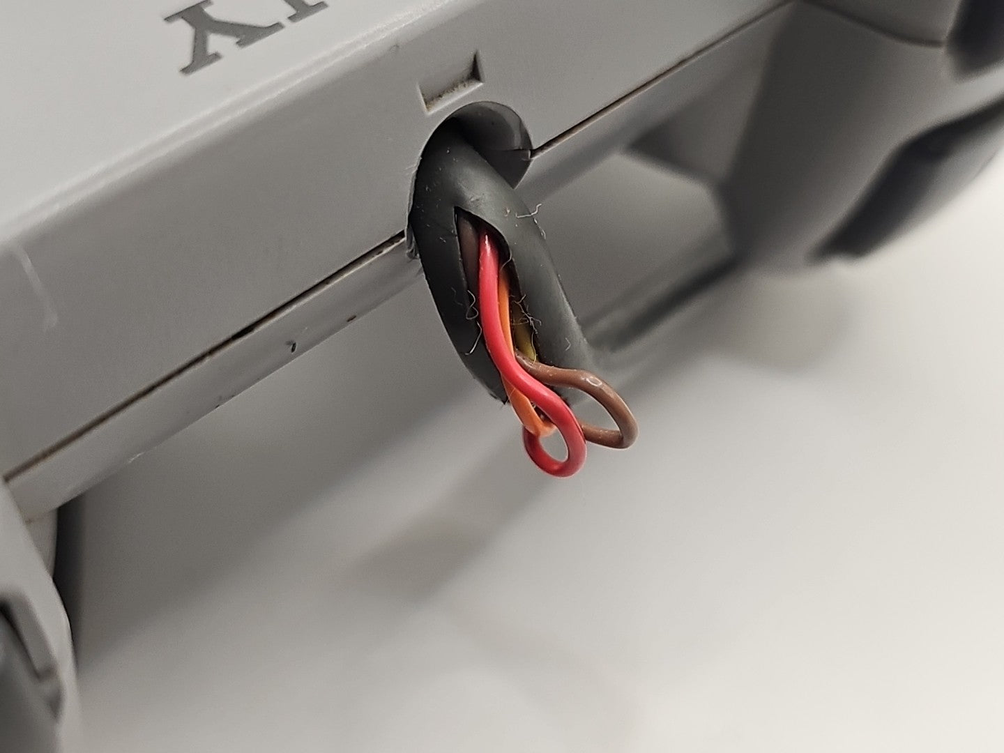 controller front (Image 3) — Preowned