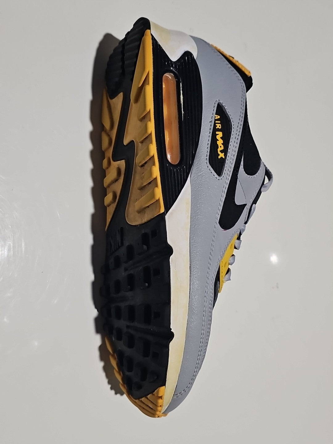 cap/hat front (Image 12) — Preowned