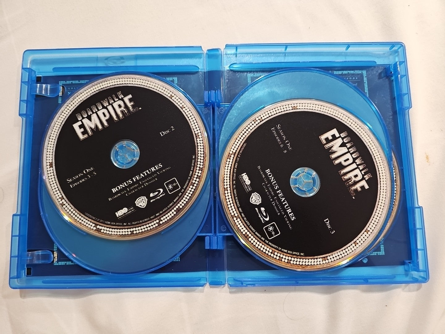 case (Image 4) — Preowned