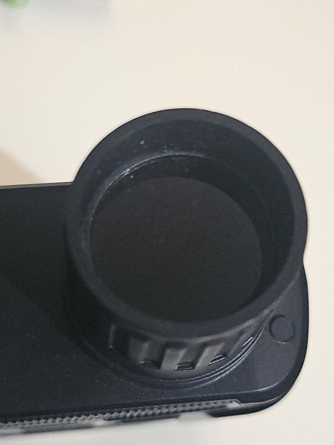 device front (Image 5) — Preowned