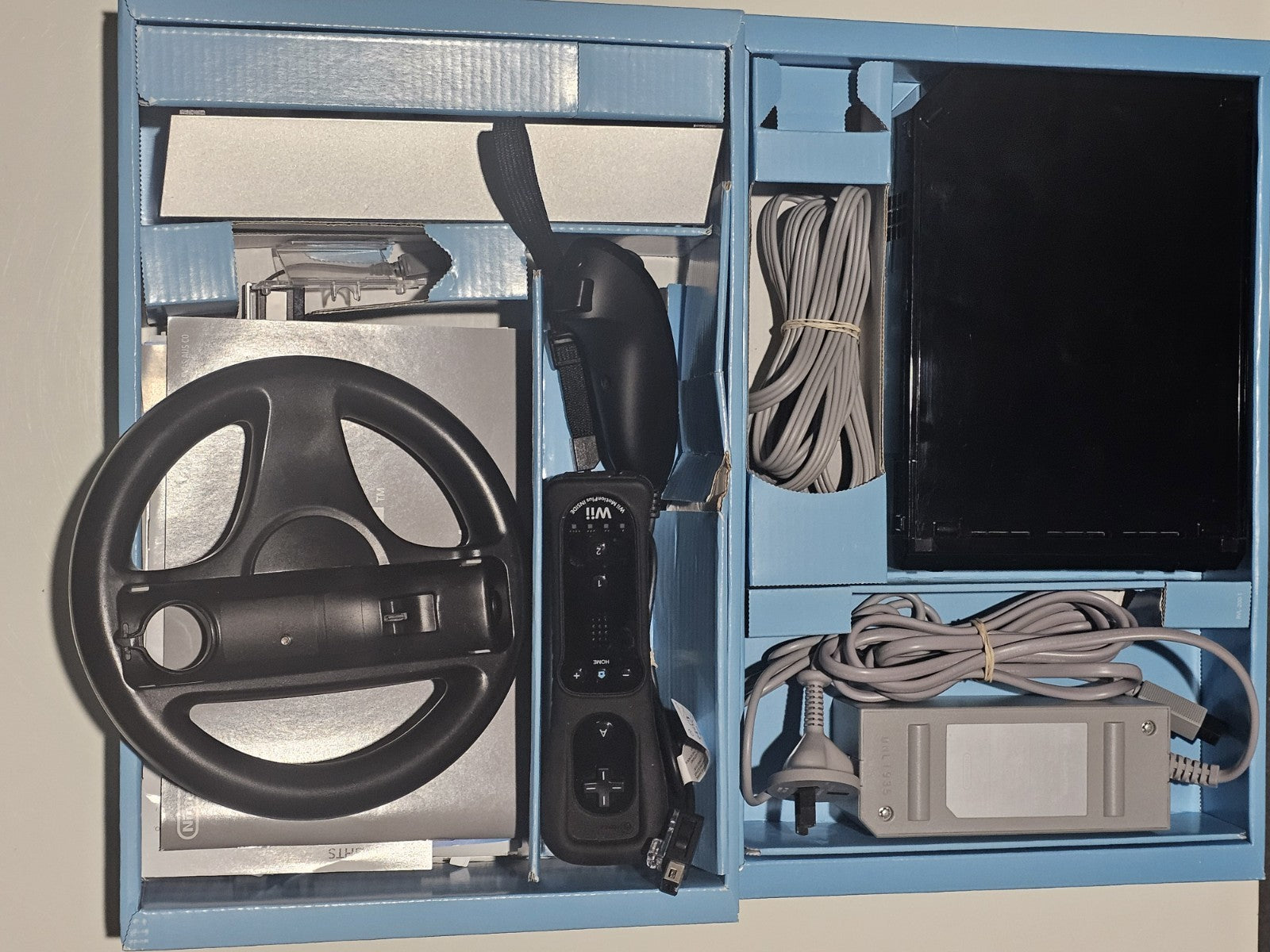 cover photo (Image 3) — Preowned