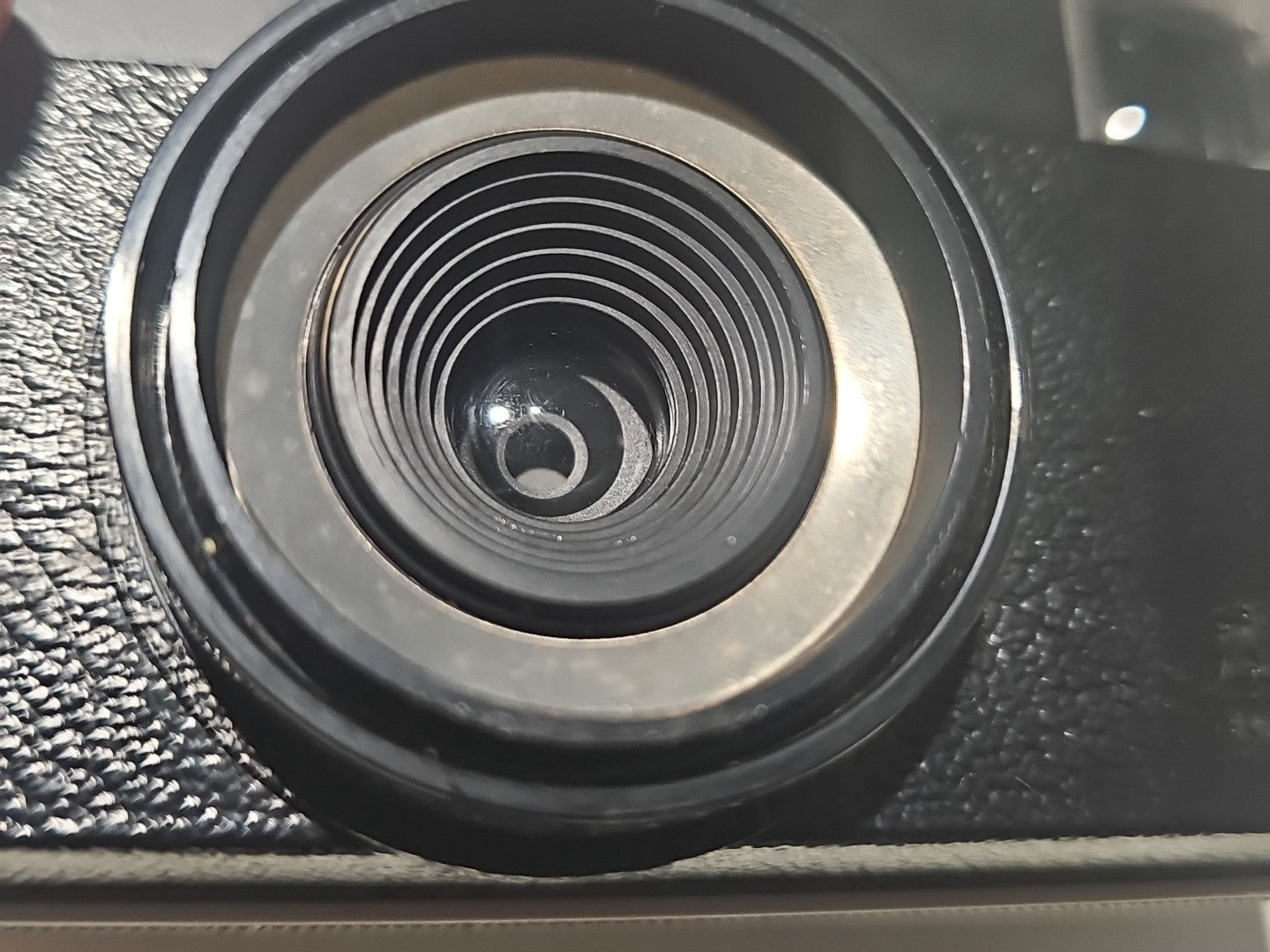 device front (Image 6) — Preowned