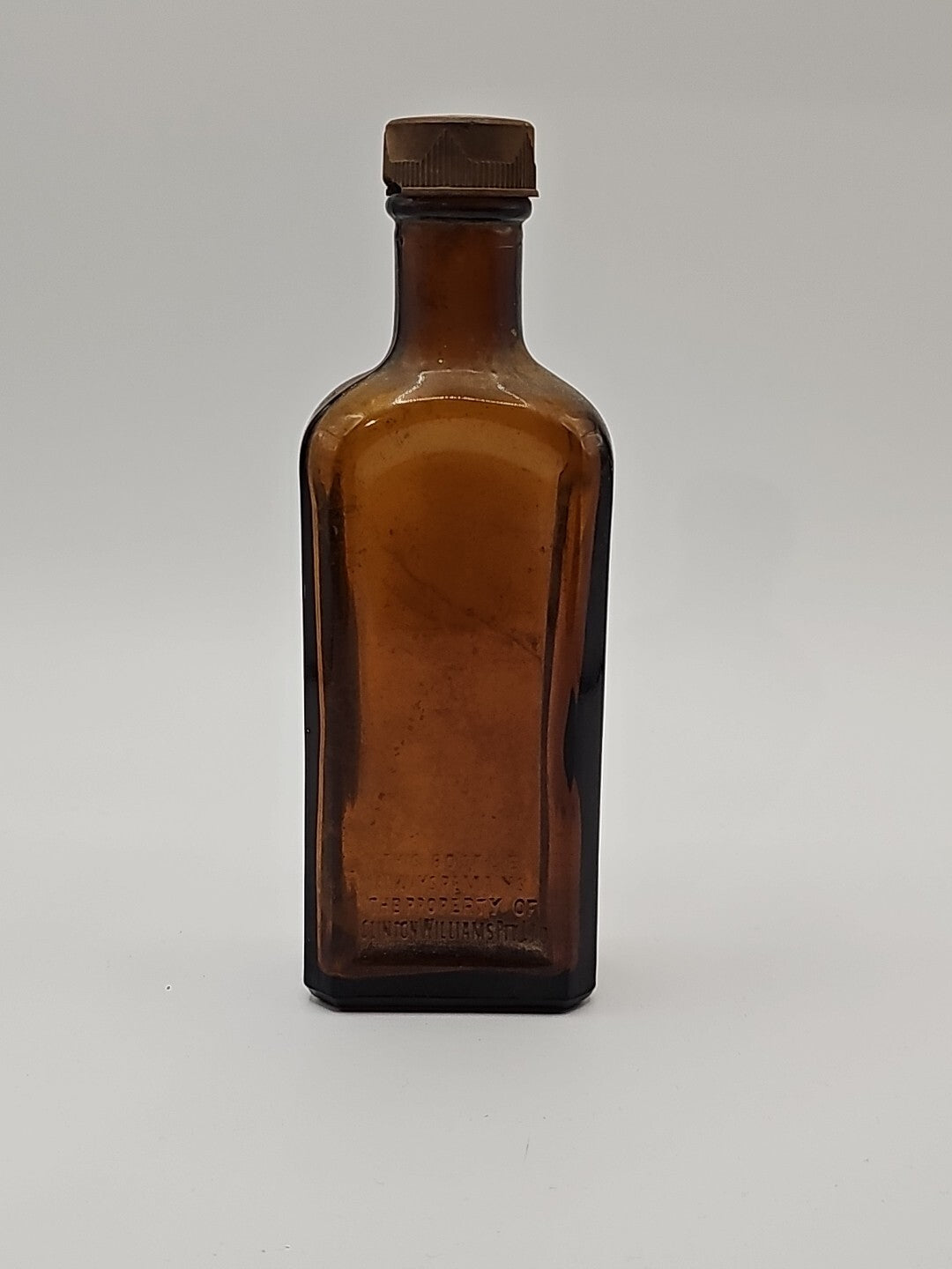 Clinton Williams Pty Ltd Baltimore oval Pharmaceutical Vintage Amber Bottle 1930 product photo (Image 1) — Second-Hand