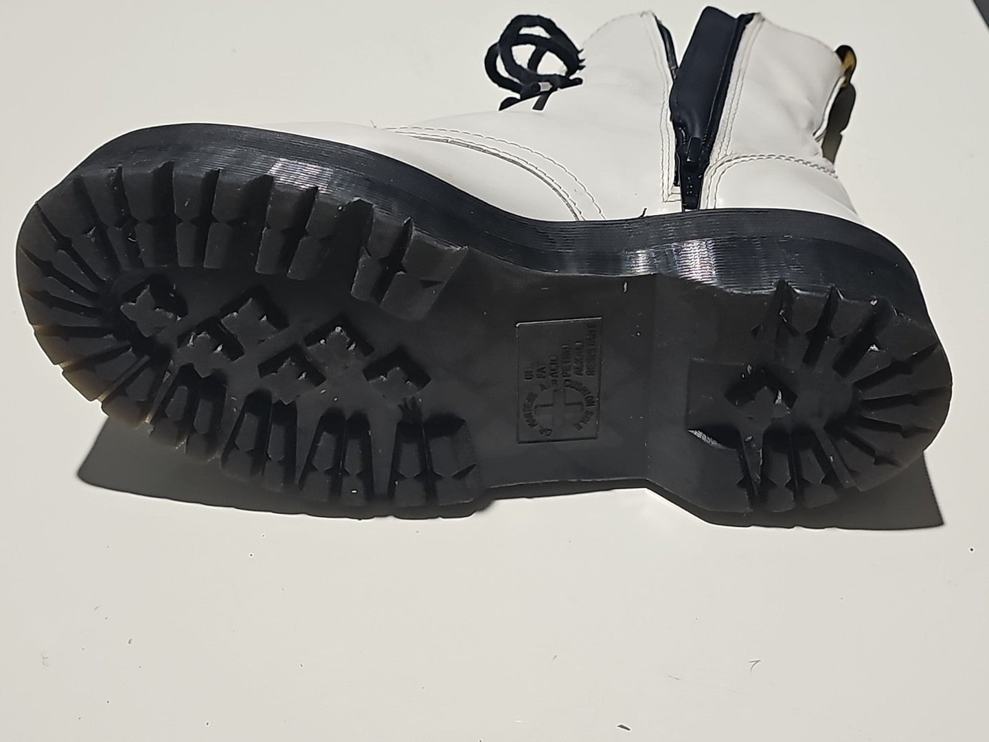 boot profile (Image 12) — Preowned