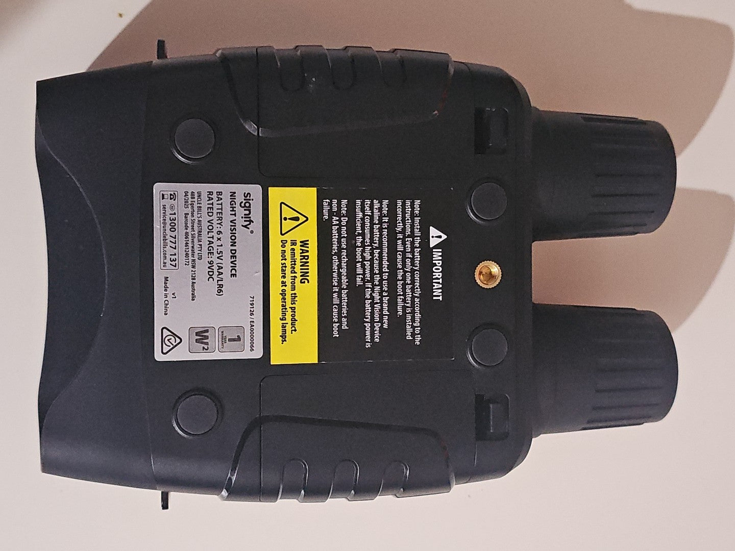 device front (Image 3) — Preowned