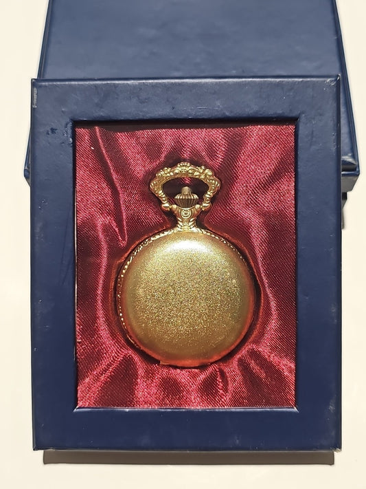 Hachette & Atlas Pocket Watch Part Of Large Collection Individual Sale. cap/hat front (Image 1) — Second-Hand