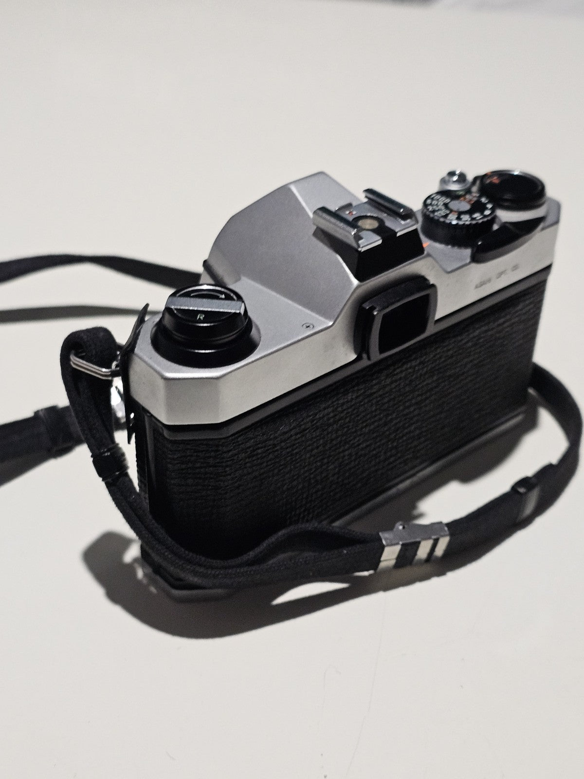 device front (Image 4) — Preowned