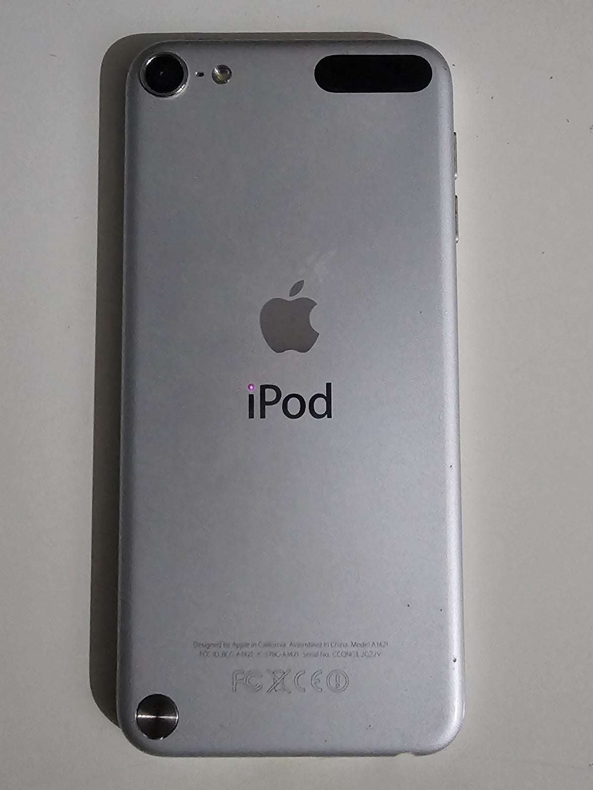 cap/hat front (Image 3) — Preowned