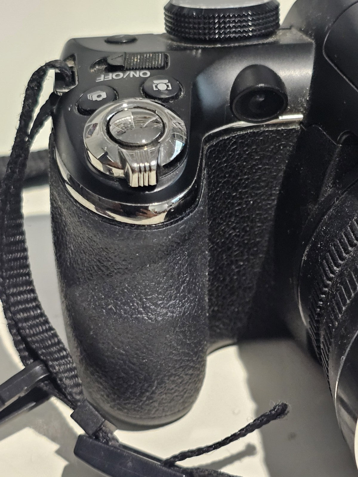 device front (Image 7) — Untested