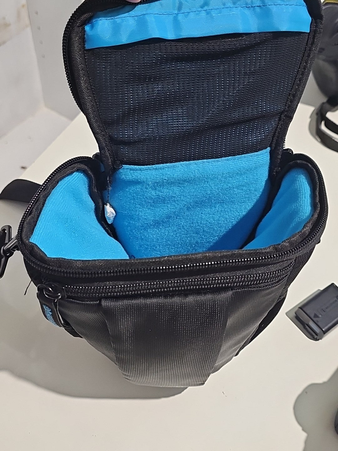 device front (Image 16) — Preowned