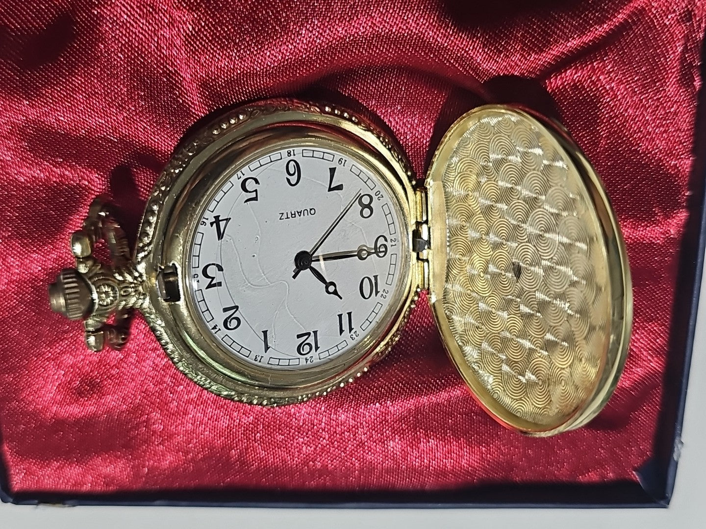 cap/hat front (Image 2) — Preowned