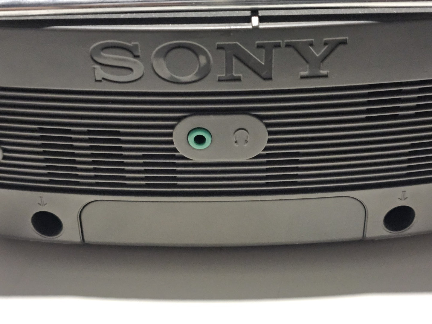 cap/hat front (Image 4) — Preowned