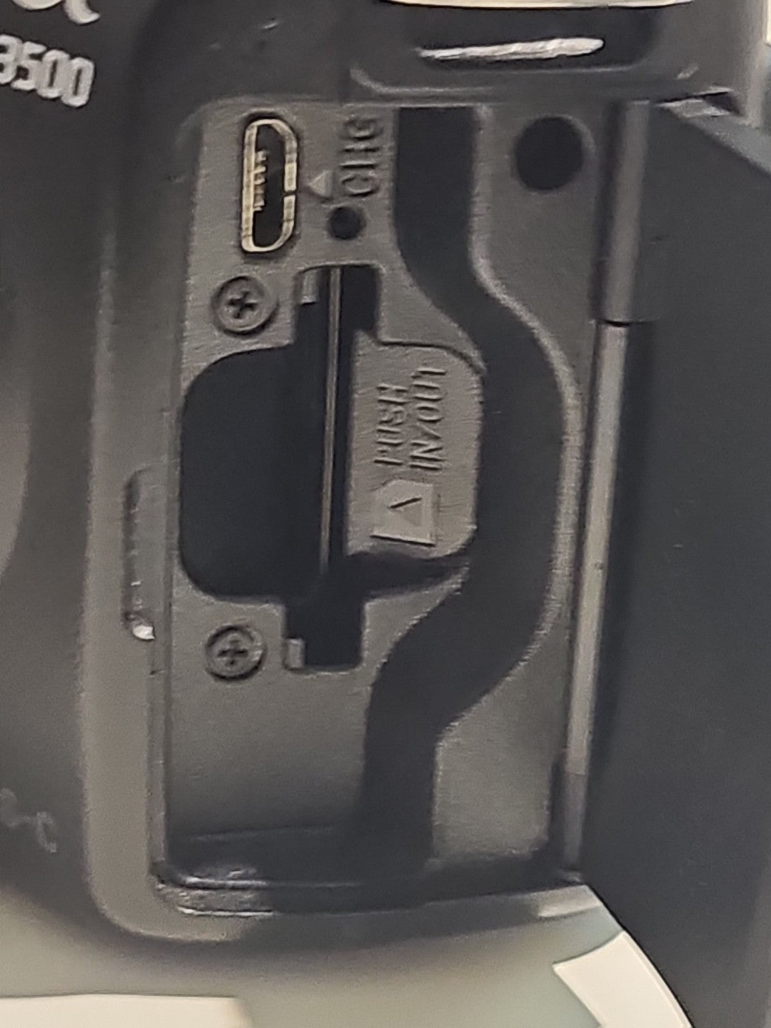 device front (Image 5) — Preowned