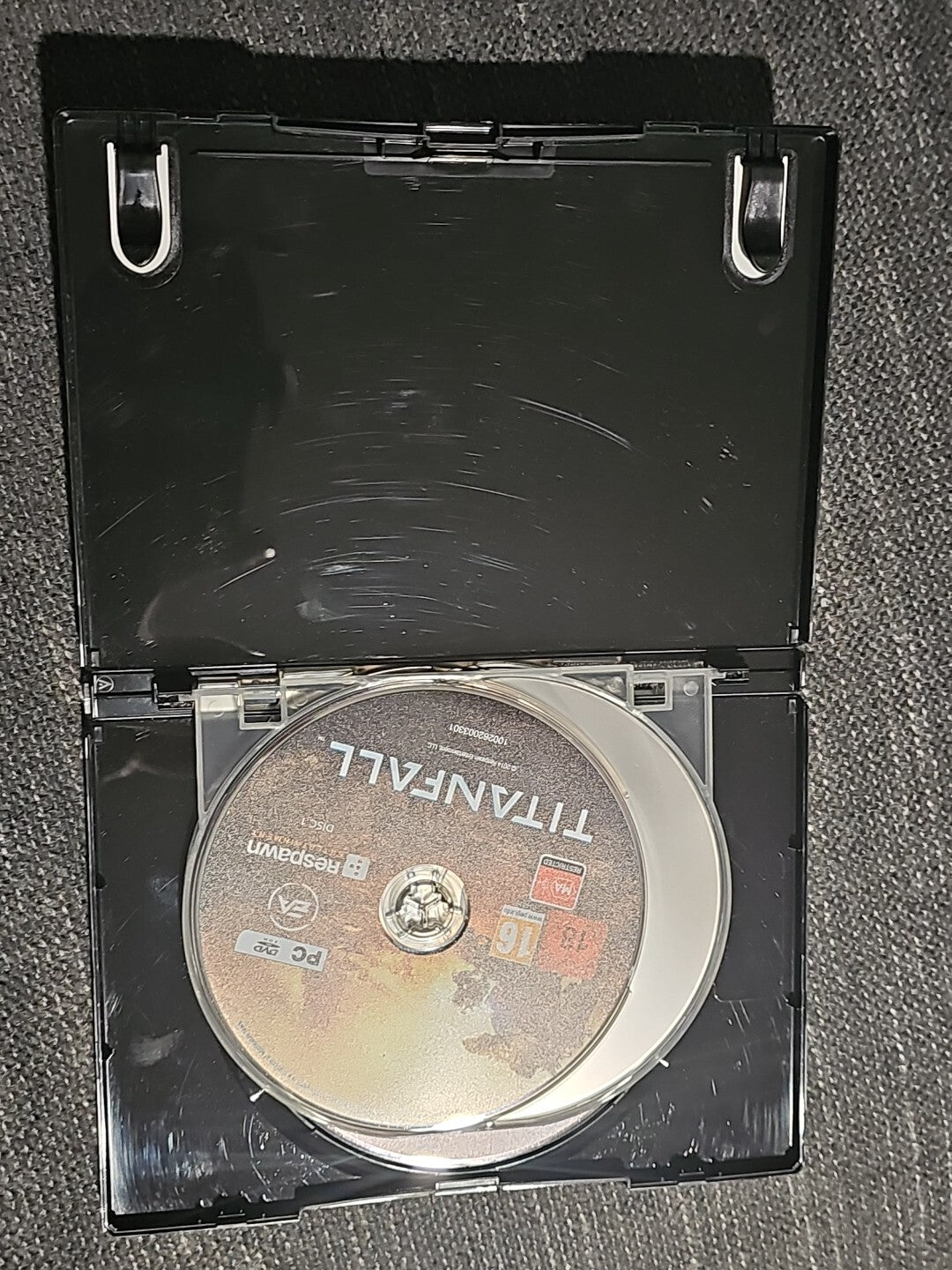 case (Image 4) — Preowned