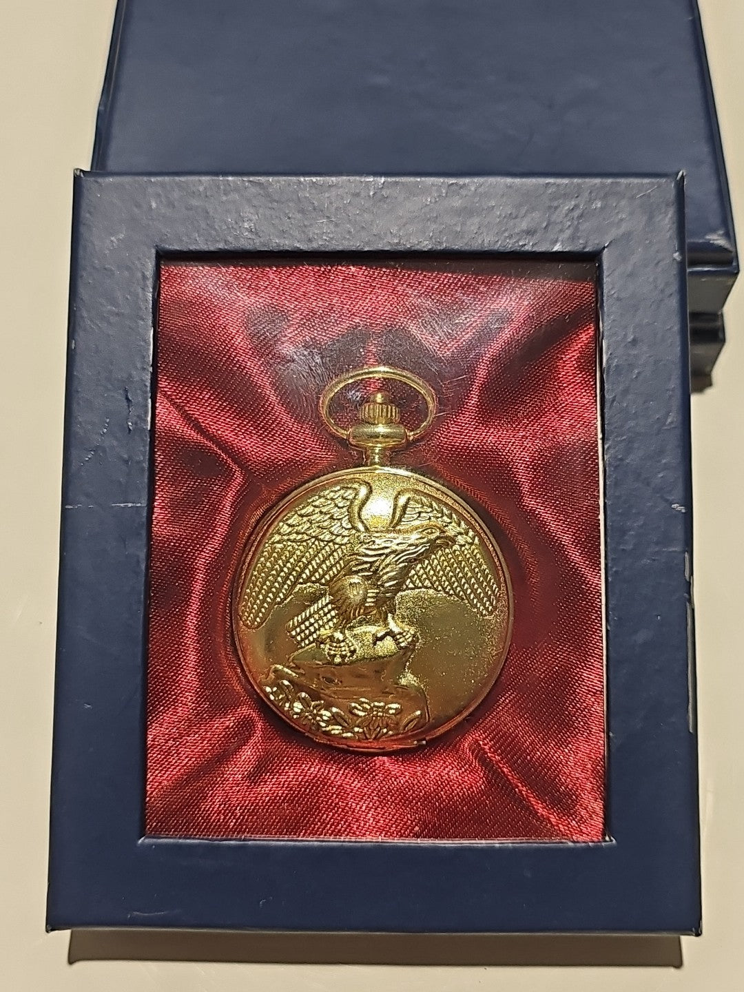 Hachette & Atlas Pocket Watch Part Of Large Collection Individual Sale. cap/hat front (Image 1) — Second-Hand