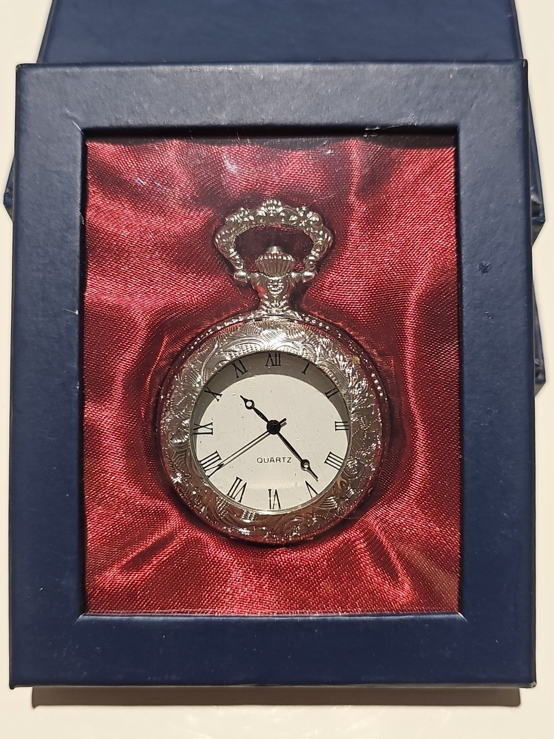 Hachette & Atlas Pocket Watch Part Of Large Collection Individual Sale. cap/hat front (Image 1) — Second-Hand
