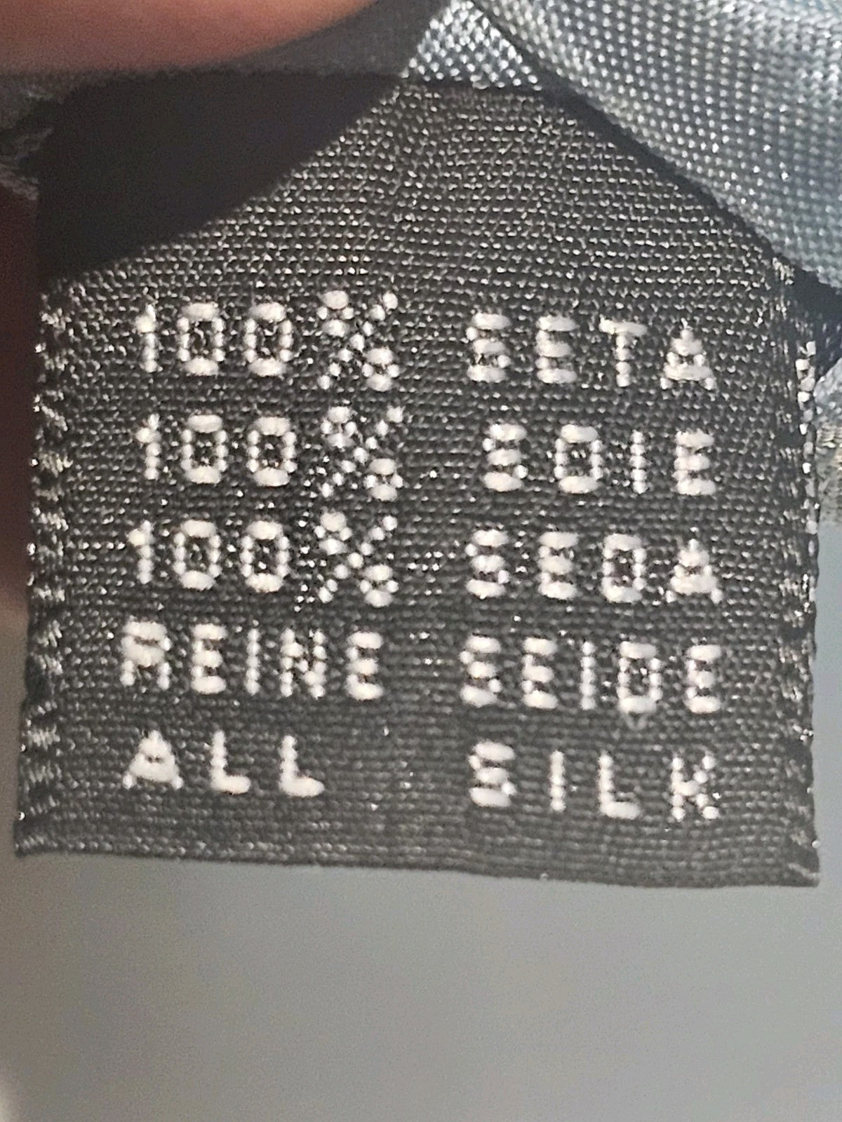 product photo (Image 4) — Preowned