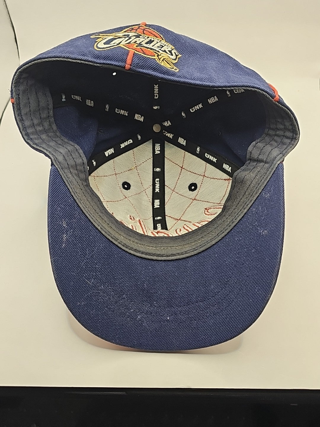 cap/hat front (Image 4) — Preowned