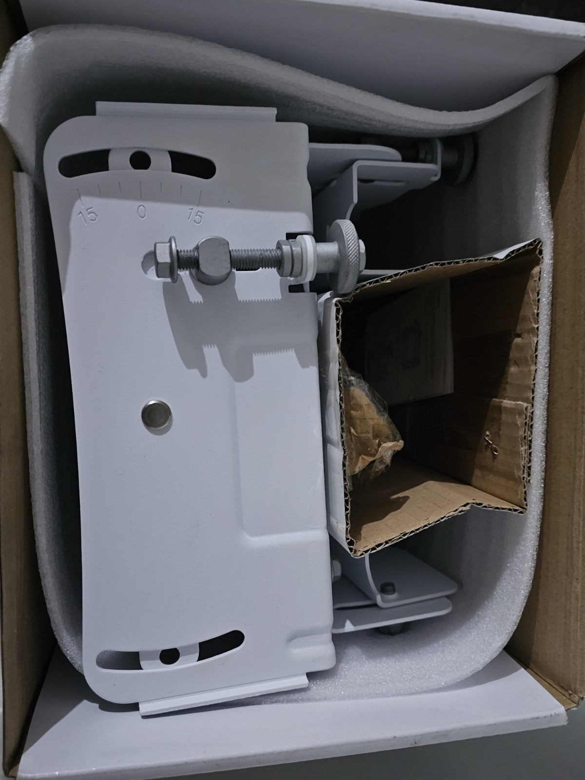 cap/hat front (Image 4) — Preowned