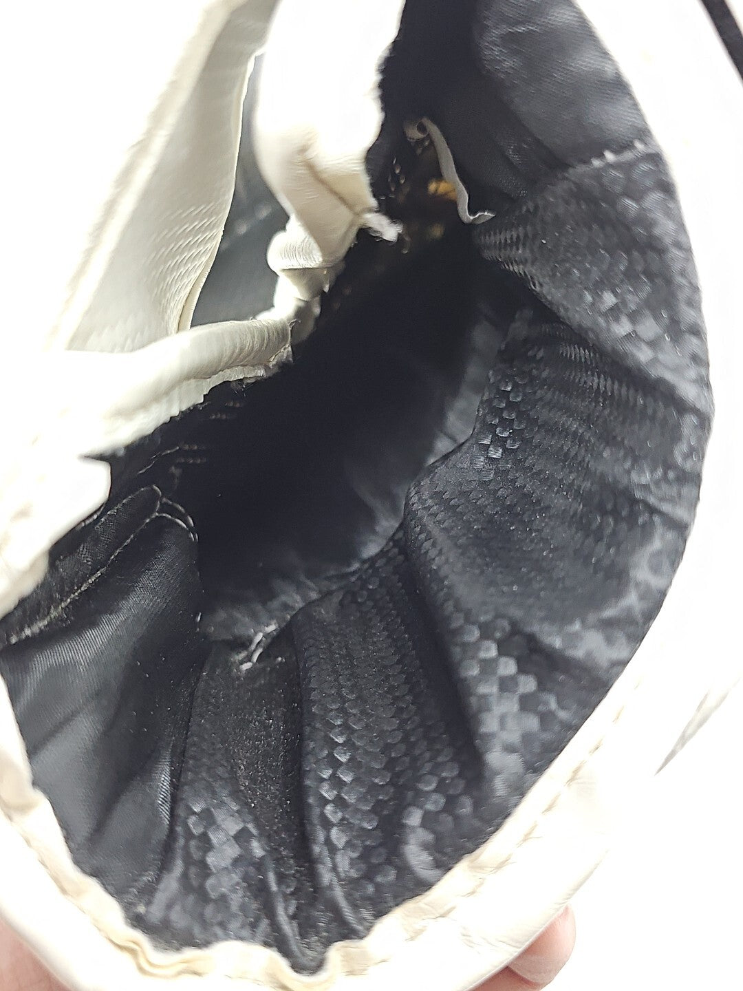 product photo (Image 9) — Preowned