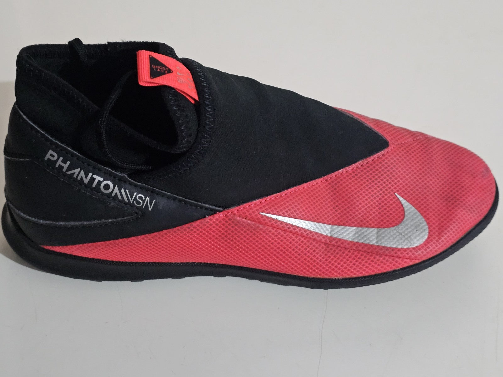 shoe profile (Image 8) — Preowned