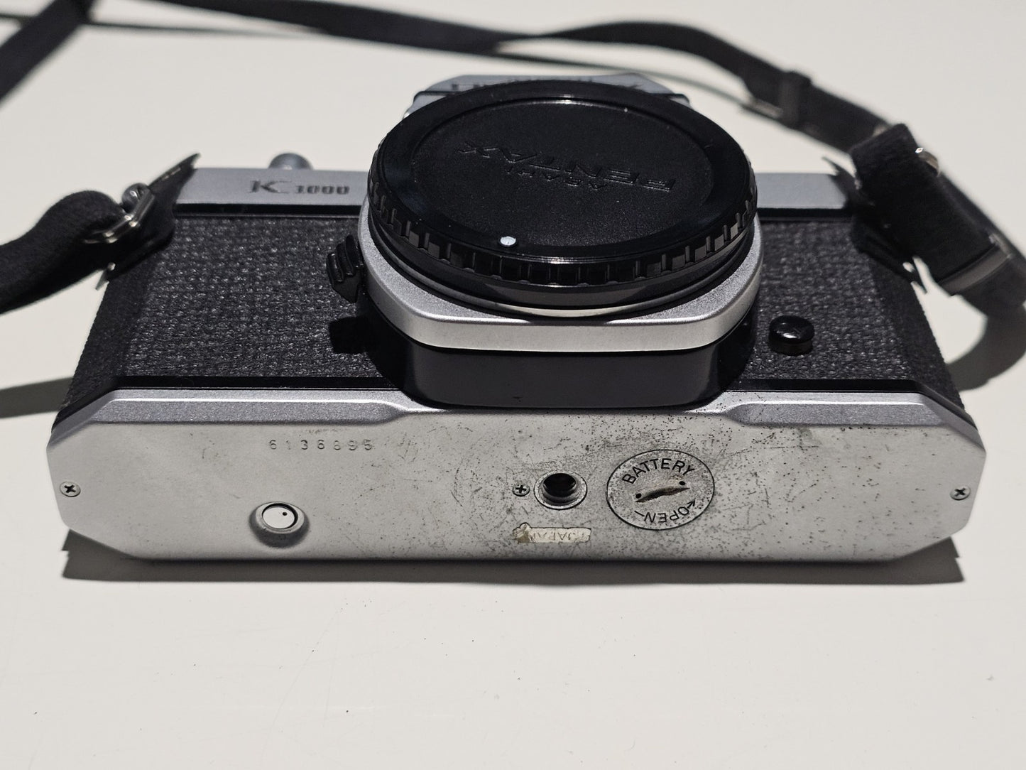 device front (Image 6) — Preowned