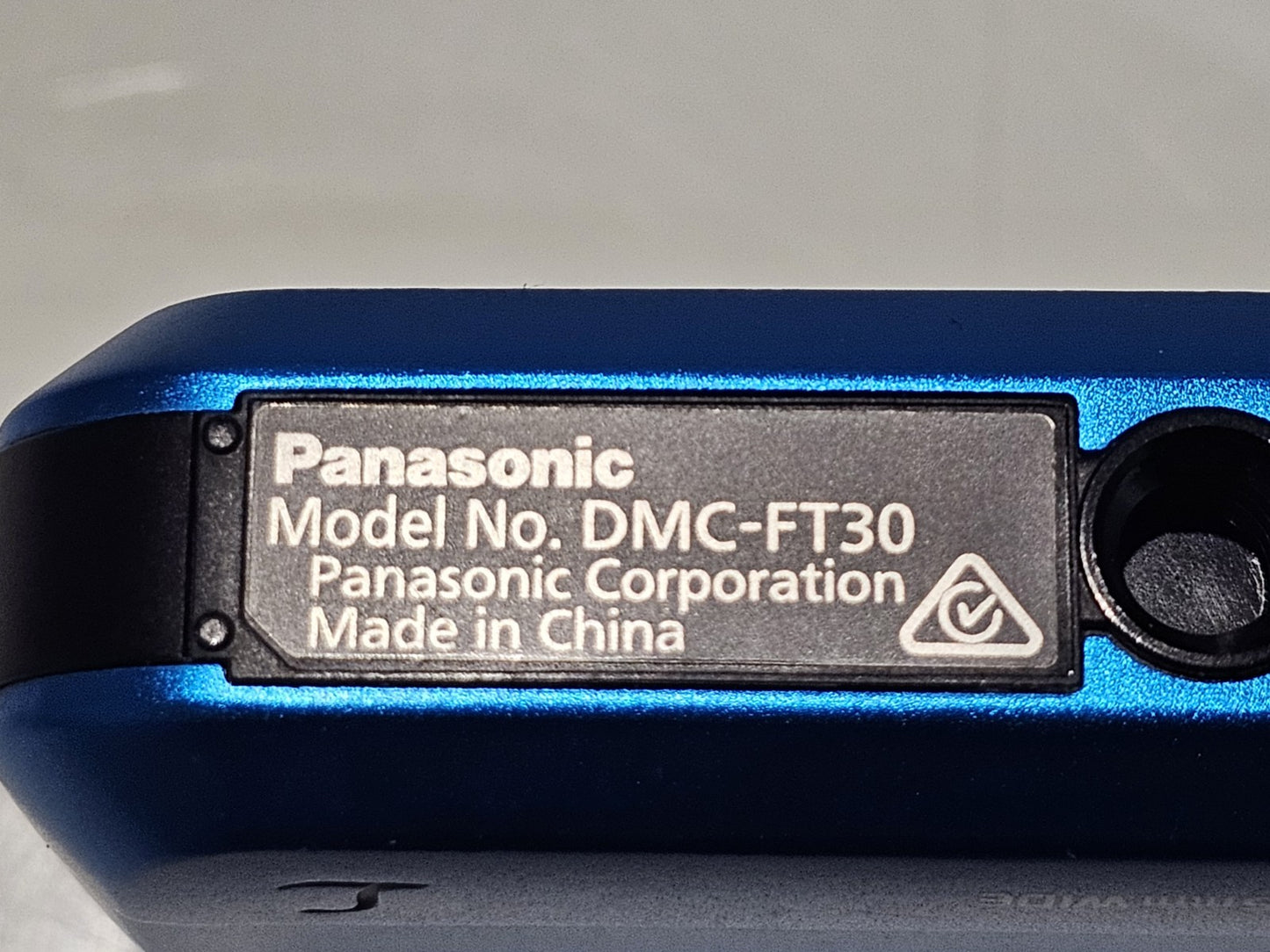 device front (Image 4) — Preowned