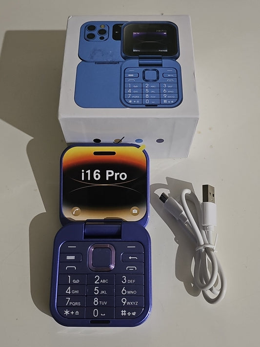 2G Unlocked Flip Phone Dual SIM Flip Cell Phone with Dual Screen cap/hat front (Image 1) — Second-Hand