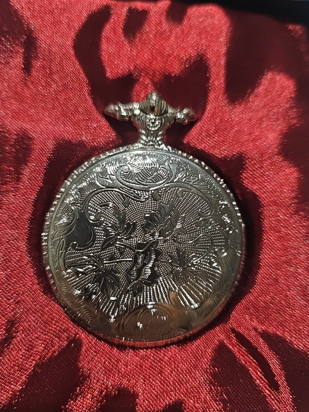 cap/hat front (Image 2) — Preowned