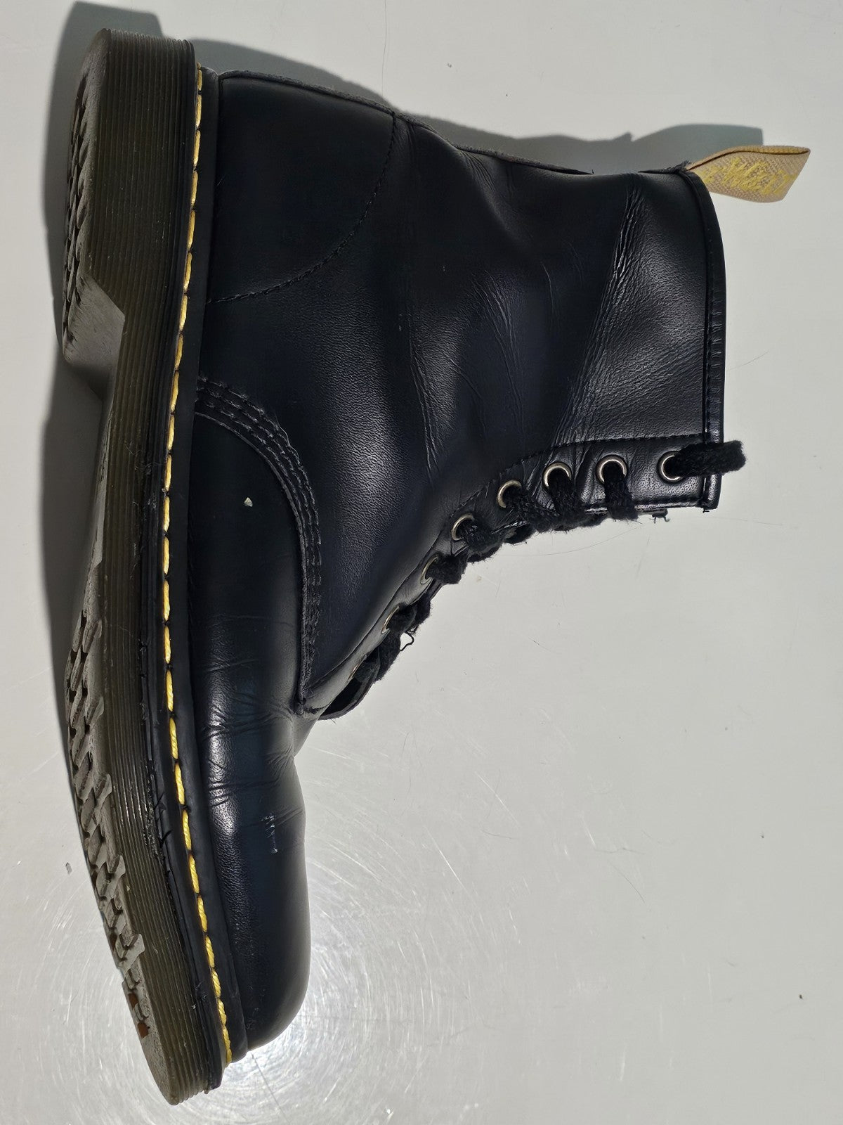 boot profile (Image 4) — Preowned