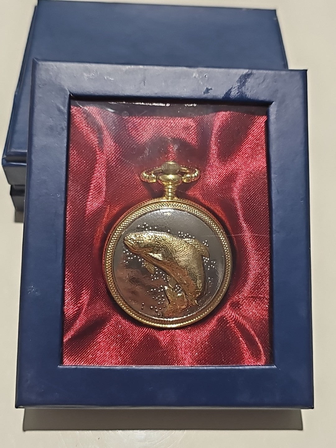 Hachette & Atlas Pocket Watch Part Of Large Collection Individual Sale. cap/hat front (Image 1) — Second-Hand