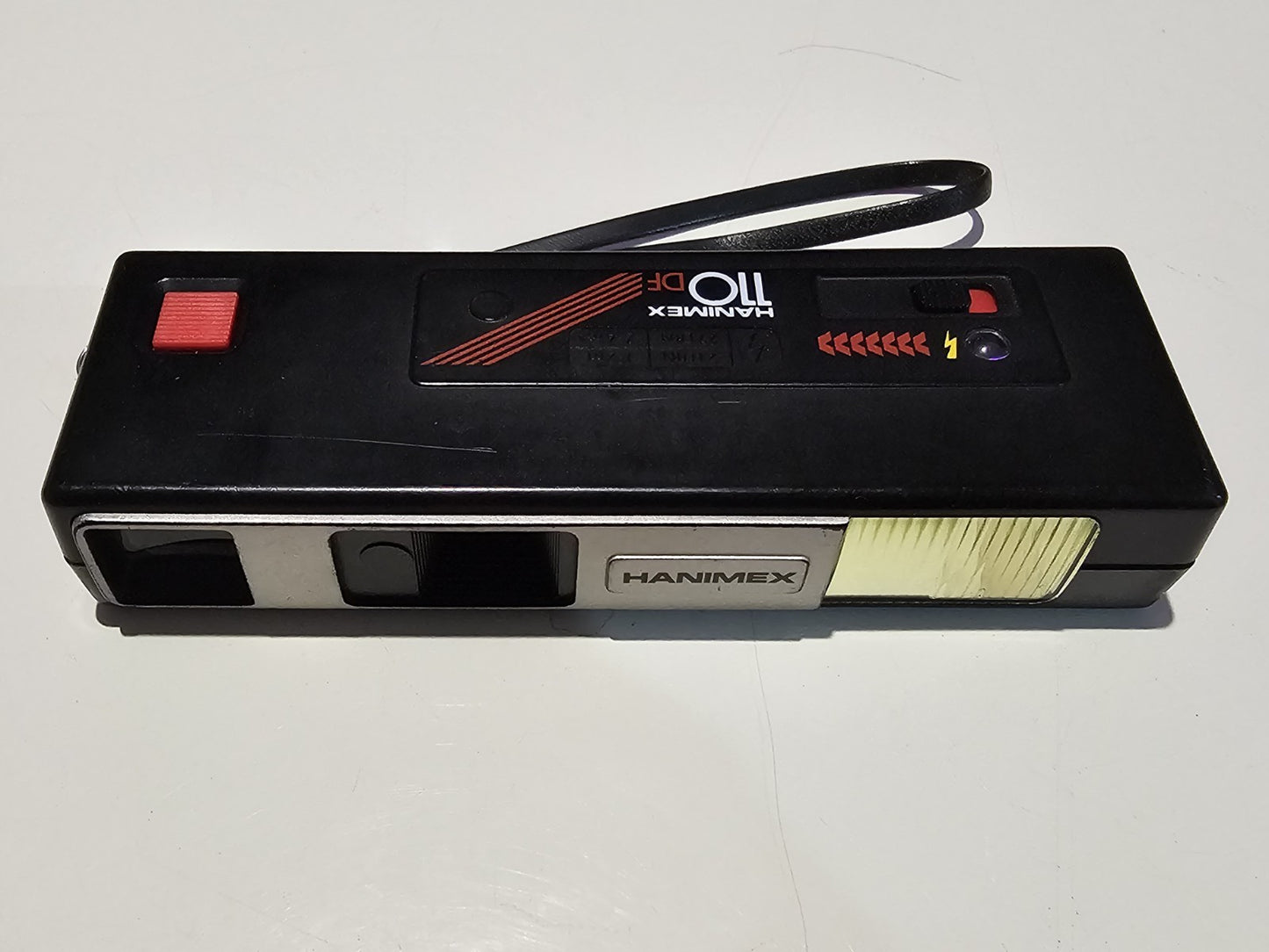 📷 Hanimex 110 DF Film Camera Vintage Compact – Untested – With Wrist Strap device front (Image 1) — Untested