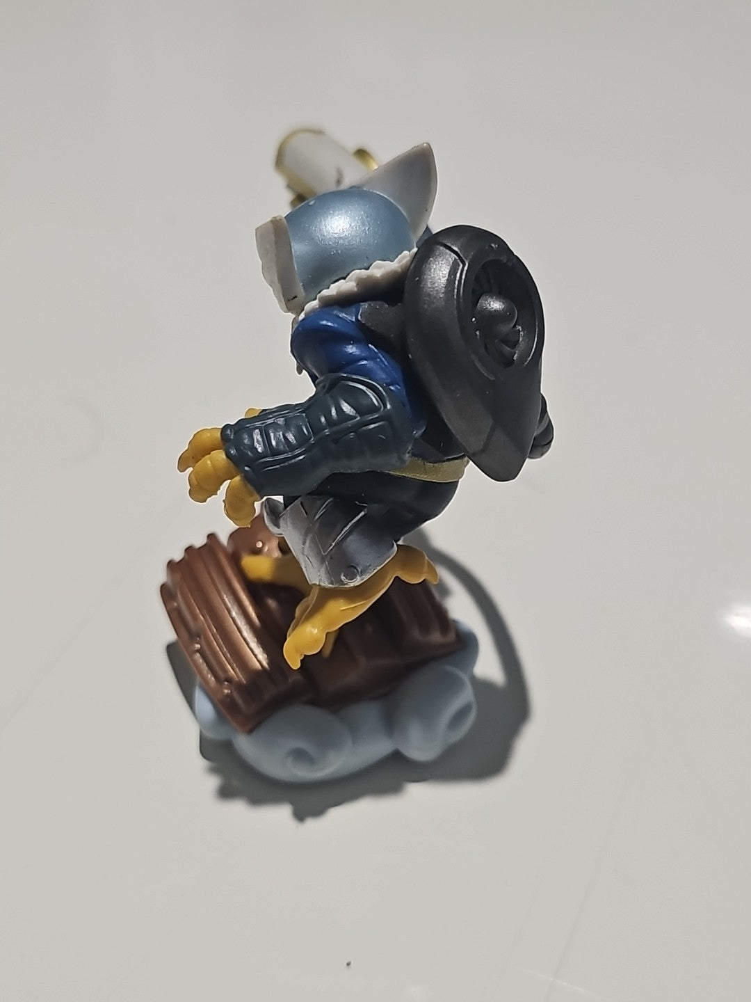 cap/hat front (Image 3) — Preowned